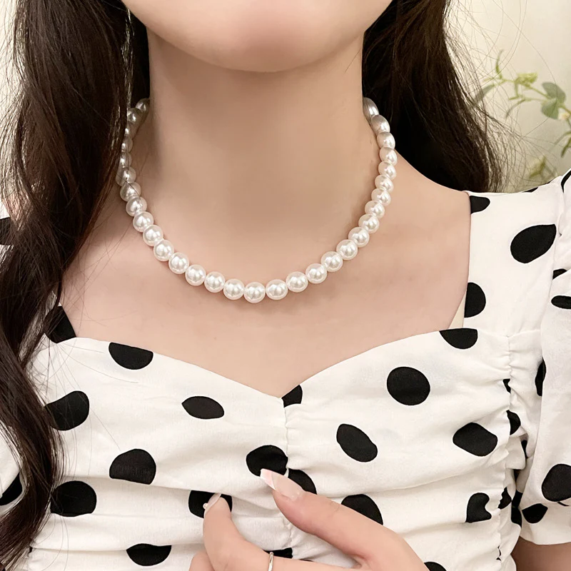 Vintage pearl necklace (large pearls) — Twinkles For You