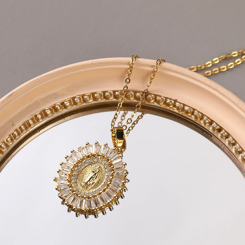 Greek Retro Hollow Moon Necklace — Twinkles For You