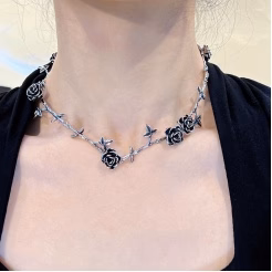 Melancholy vintage collar rose necklace — Twinkles For You