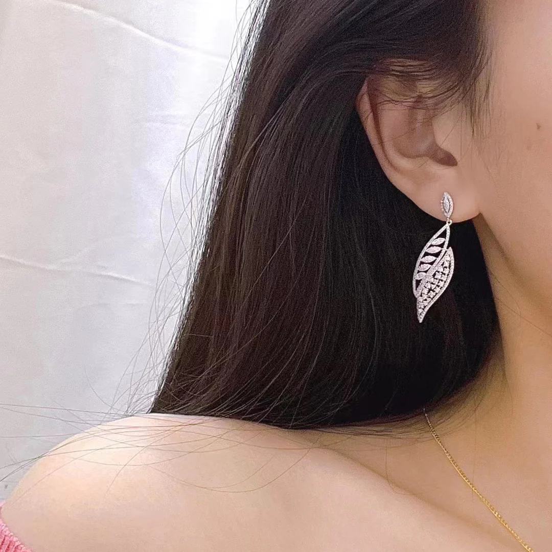 Stylish diamond-filled exaggerated leaf earrings — Twinkles For You